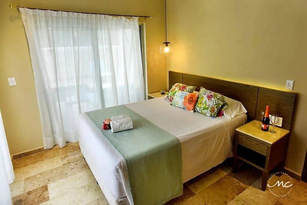 villa Mimi, Puerto Morelos, private pool 0*,  Messico